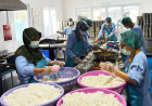 Pentingnya Food Tray dalam Menjaga Kualitas dan Keamanan Program Makan Bergizi Gratis