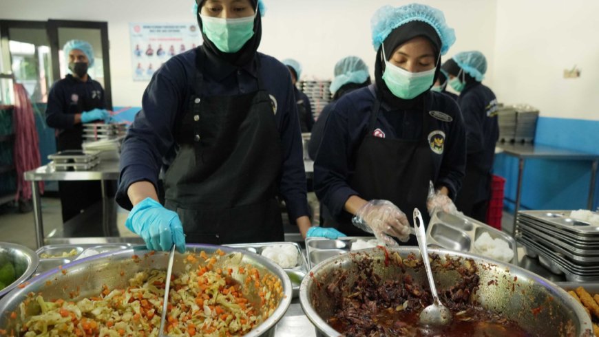 Komitmen di Balik Program Makan Bergizi Gratis: Ketulusan, Integritas, dan Janji yang Dijaga Presiden