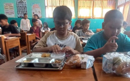 SPPG Polres Kudus Tetap Salurkan MBG Selama Libur Nataru, Lima Sekolah Terima Pengiriman